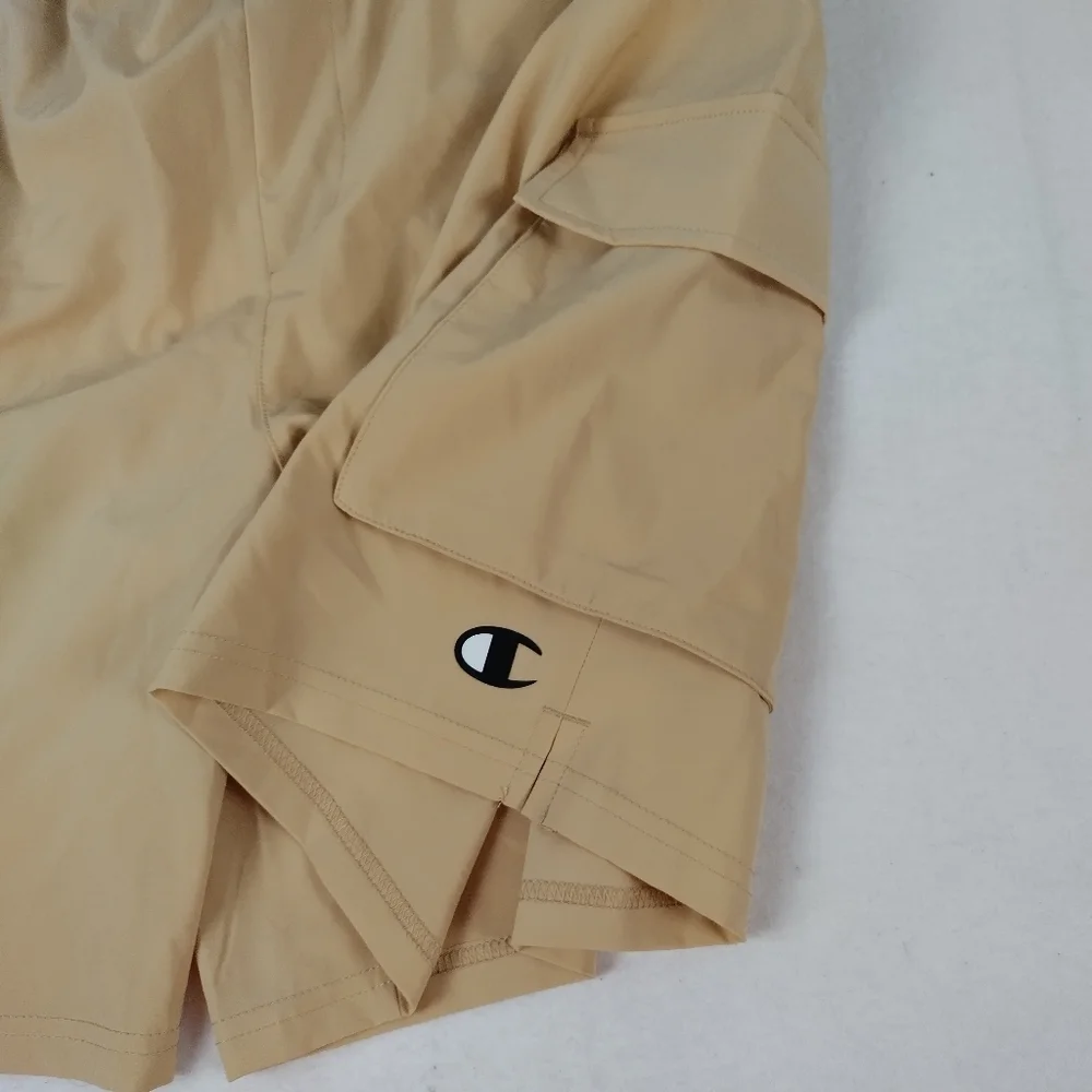 Champion Men's Size XL Performance Shorts Causal Wear New With Tags